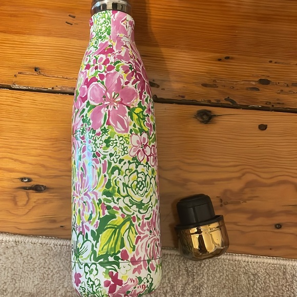 Swell Lilly Pulitzer Water Bottle Stainless Steel Gold Lid 20 oz - Picture 9 of 9
